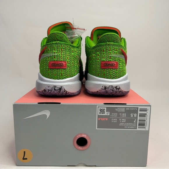 Nike Lebron 20 XX “Stocking Stuffer” 2023 - Picture 4 of 4